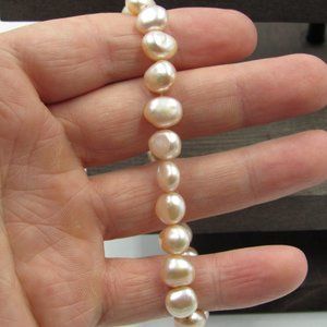 Unique Pearl Expandable Bracelet Vintage Elegant